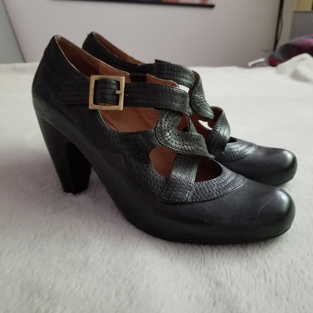 MIZ MOOZ Soho Leather Mary Jane Heeled Pump Black Size 8